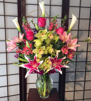 A Luxury Spring Bouquet