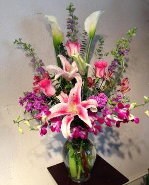 1 Spring Mix Signature with Orchids